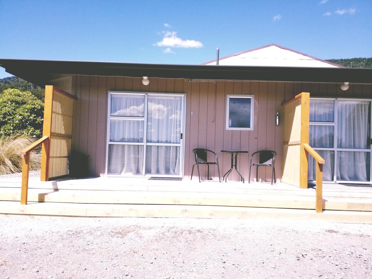 The Crossing Lodge Erua Exterior photo